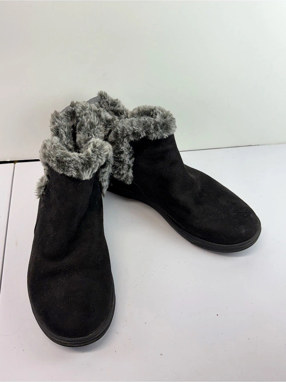 Clarks Cloudsteppers Faux Fur Ankle Boots Womens 10M Breeze Fur Black